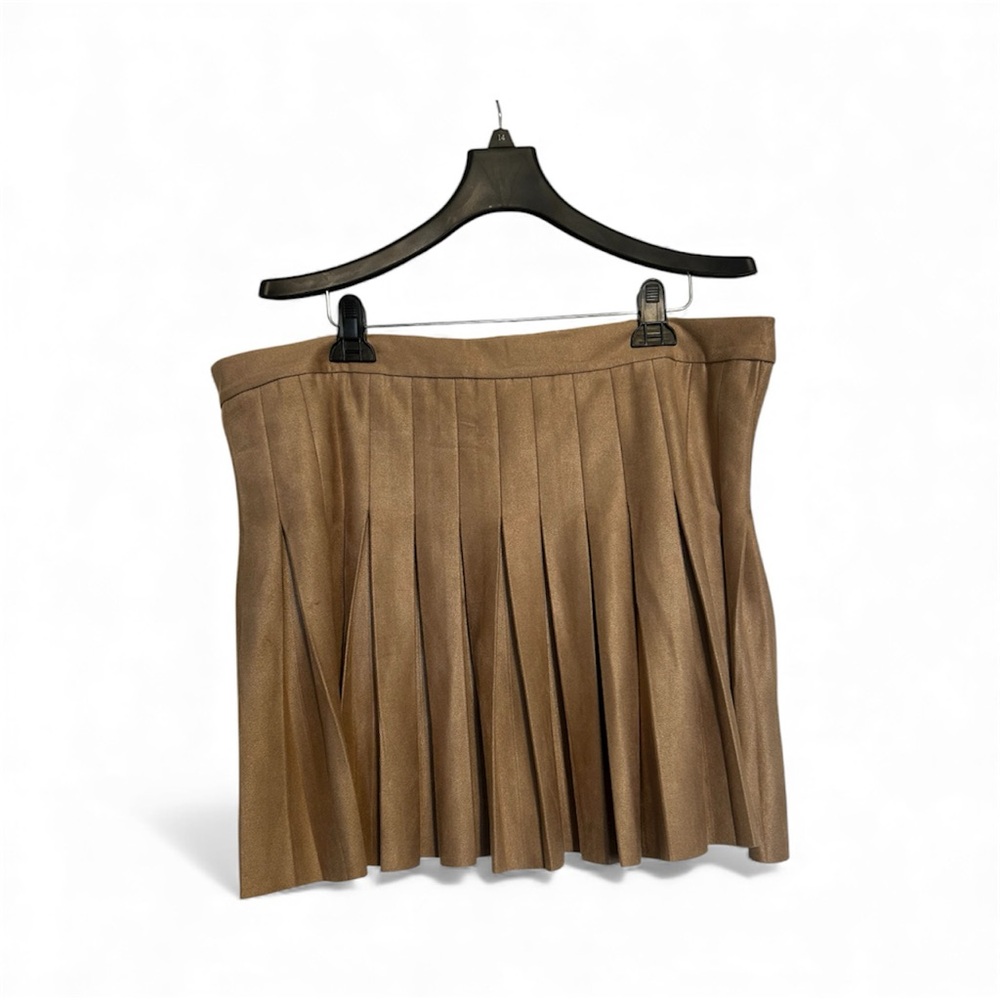 Elegant Tan Pleated Skirt
